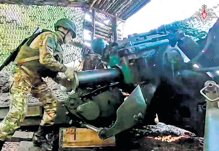 Russian attacks kill 26 civilians in Ukraine