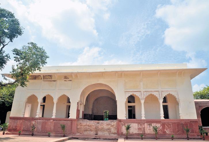 'Real' Sheesh Mahal gets much-needed makeover