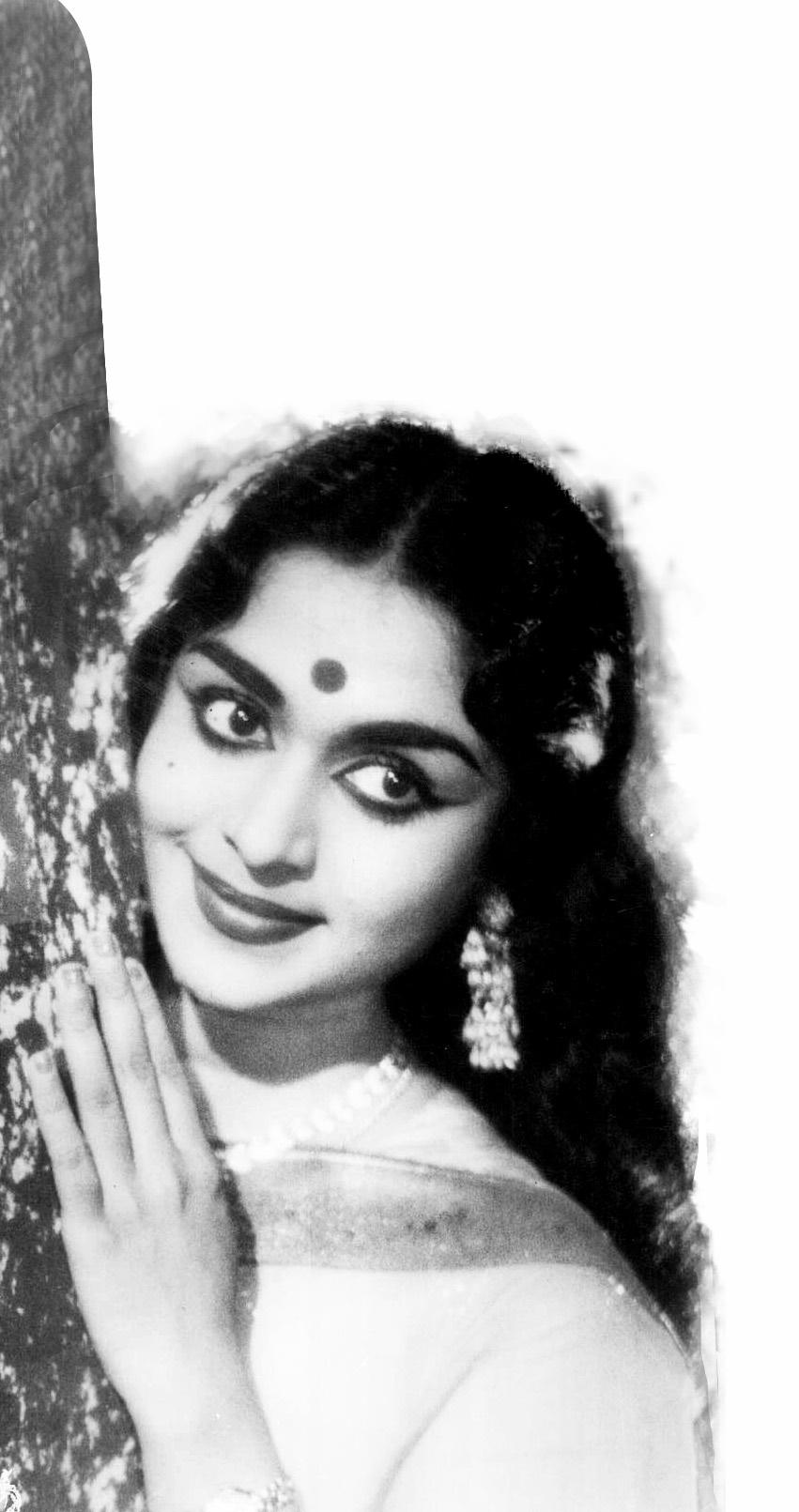 Doe-eyed beauty who held audience in thrall