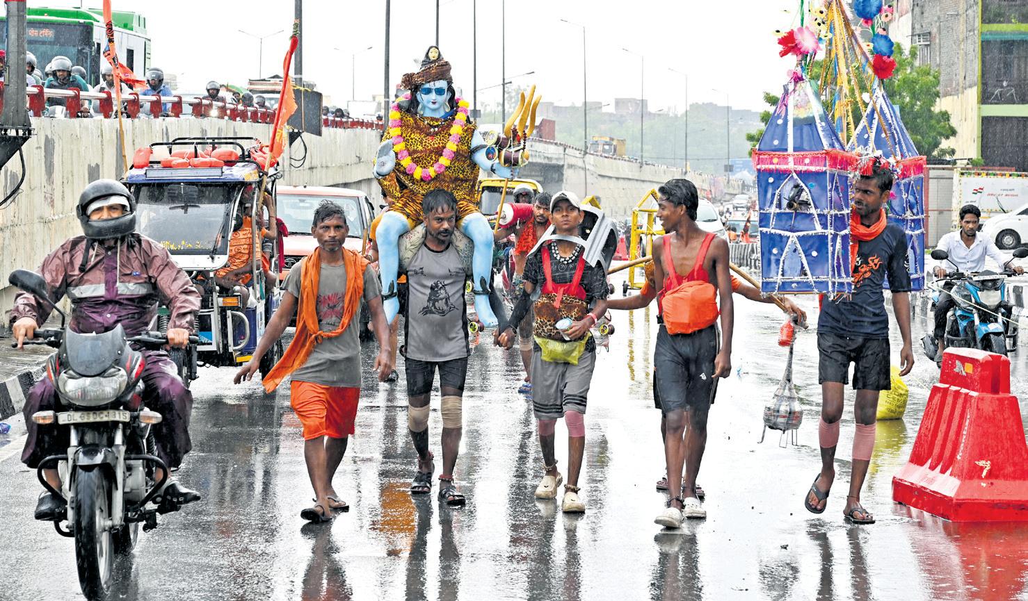 KANWAR YATRA RUSH SLOWS CAPITAL DOWN