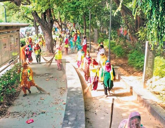 CM Chairs Meet on Month-Long Cleanliness Drive, Asks Officials to Prepare Action Plan