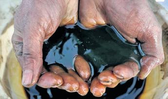Indian Refiners Look To Diversify Crude Sourcing