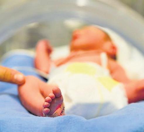 Hosp deliveries up, but early breastfeeding low