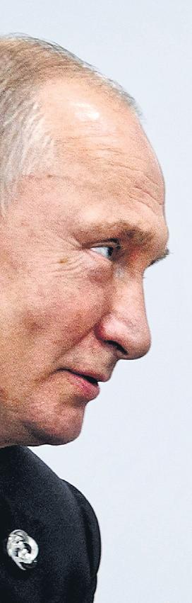Trump and Putin talks loom as clock ticks on Ukraine deadline
