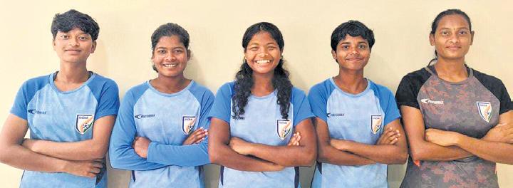 After Hockey, Jharkhand Girls Make It Big in Football as 7 in National Squad
