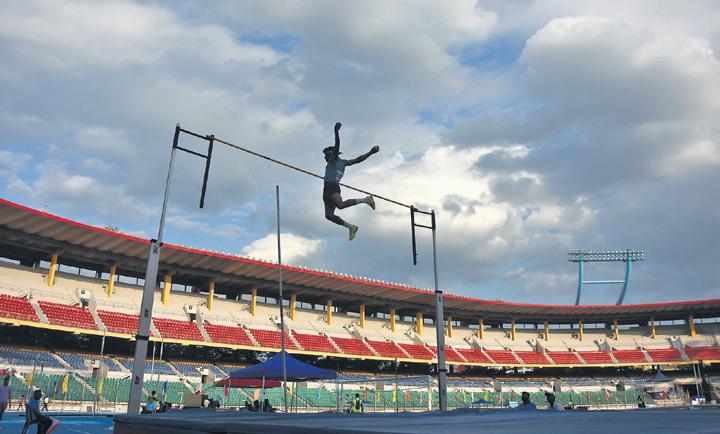 TN athletes shatter meet records, Dhanalakshmi bags gold on return