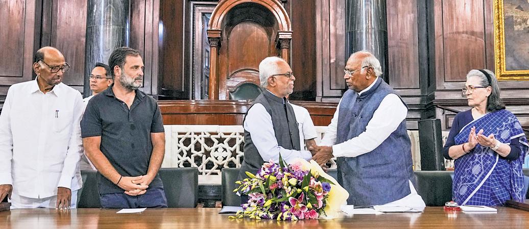 Nation needs an impartial judge like Reddy: Kharge