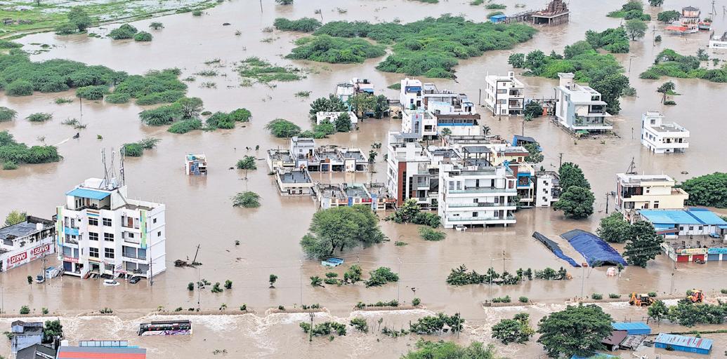 Incessant downpour batters T'gana dists