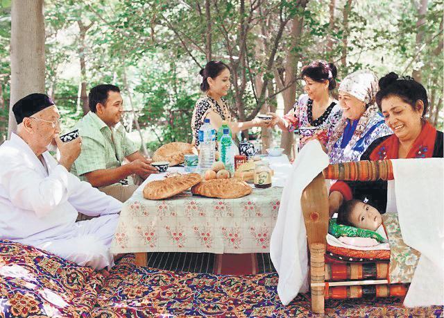Life's a Picnic in Uzbekistan