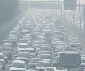 ‘Situation very, very serious,’ says SC on pollution