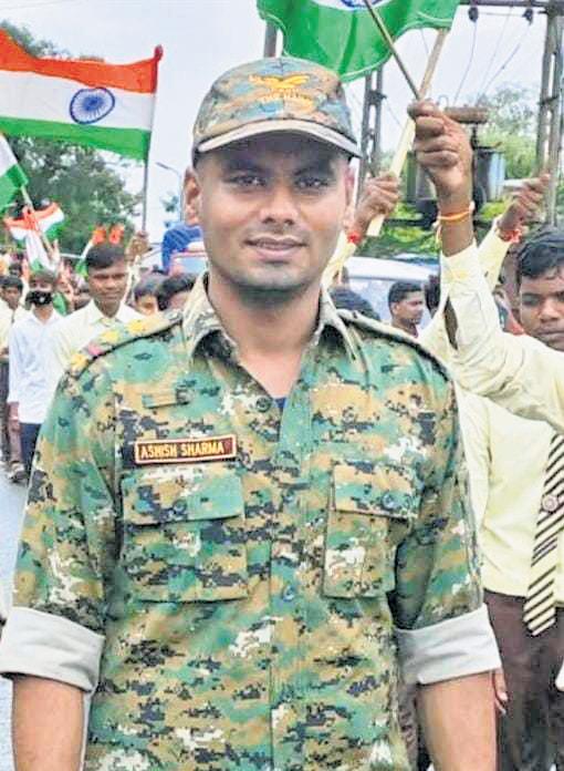 Brave cop killed in C’garh Maoist encounter