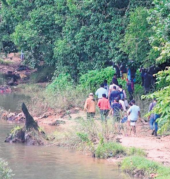 SIT names six in Dharmasthala case