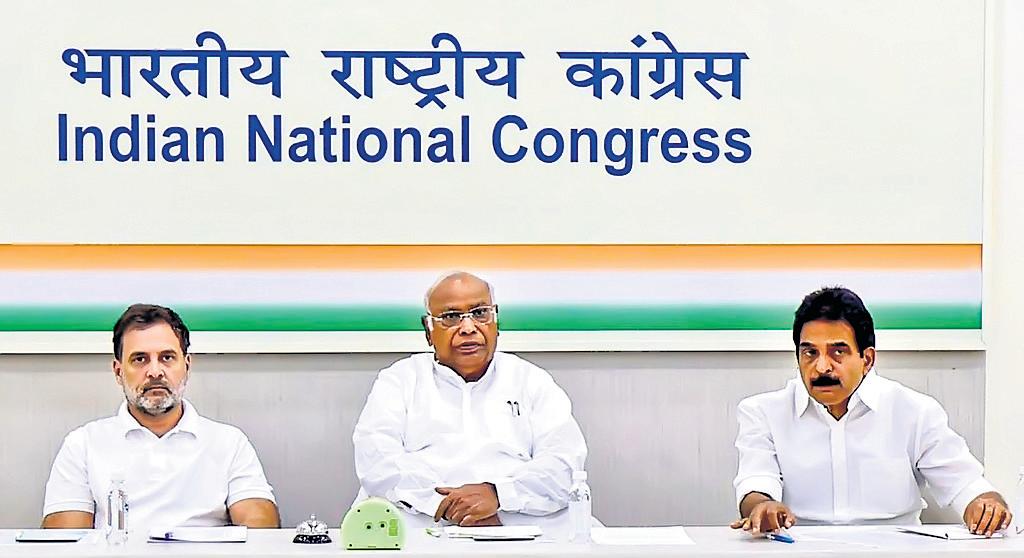 Rebels blame Bihar Cong leaders for poll debacle