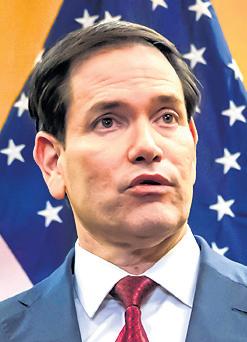 Top Trump officials hold Ukraine talks in Florida