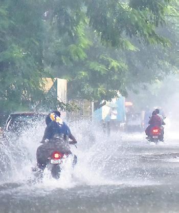 Cyclonic storm Ditwah hovers just off north TN coast, rain batters Chennai
