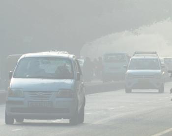 SC tweaks Aug 12 order, allows only BS-IV and above vehicles