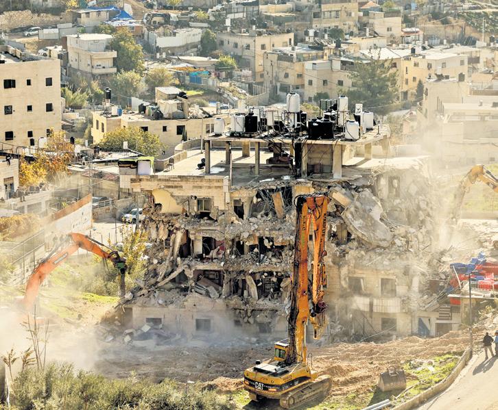 Israel razes Jerusalem building, evicting Palestinians