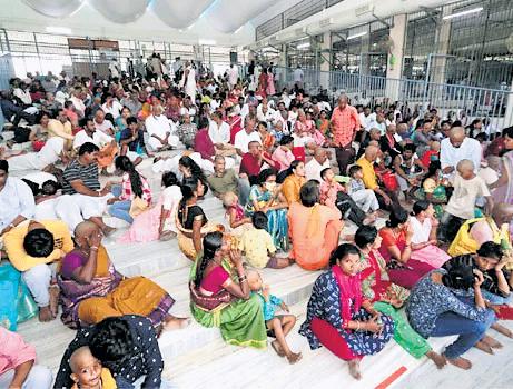 Devotees with tokens can have darshan: TTD