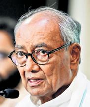 Amid Cong pushback, Digvijaya backtracks on BJP-RSS praise
