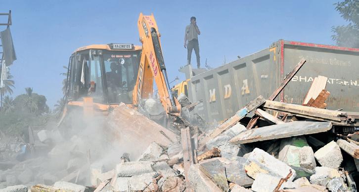 60 houses in Bengaluru demolished without notice