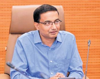 SIT probe into techie's death, Noida Authority CEO removed