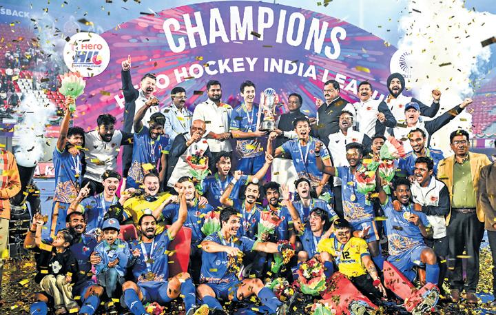 Hendrickx helps Kalinga Lancers lift HIL title