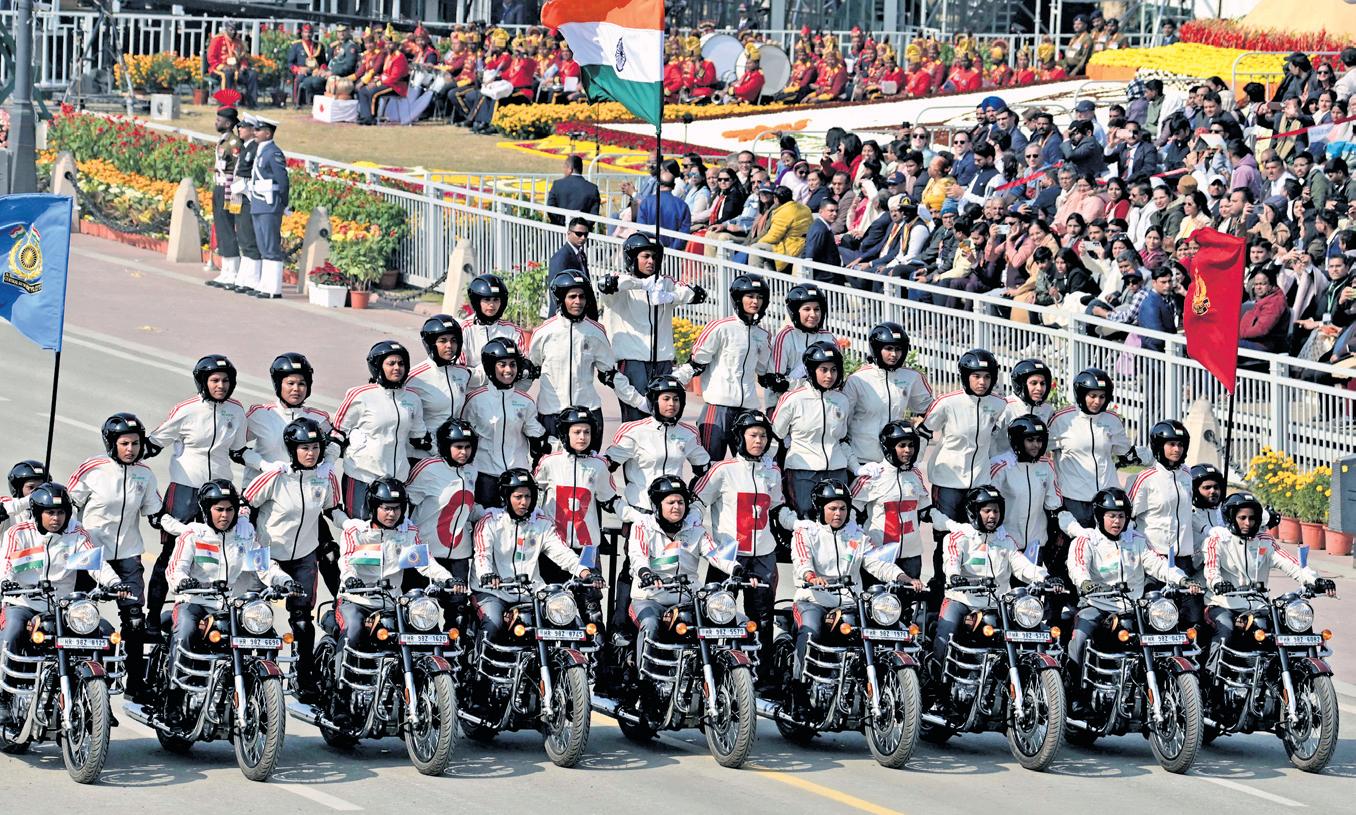 CM, MINISTERS ATTEND REPUBLIC DAY PARADE