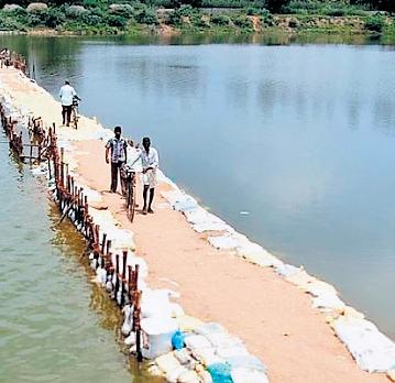 Set up tribunal for water dispute: SC