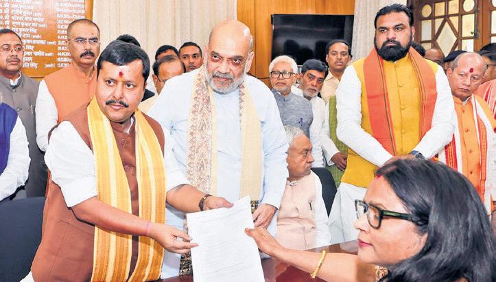 Speculation over, Nitish files Rajya Sabha papers