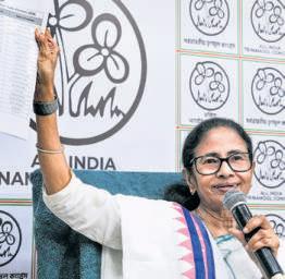 52 women in TMC’s list of 291 Bengal candidates
