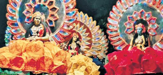 Theyyam adds colour to campaign rallies, draws crowds in south Tamil Nadu