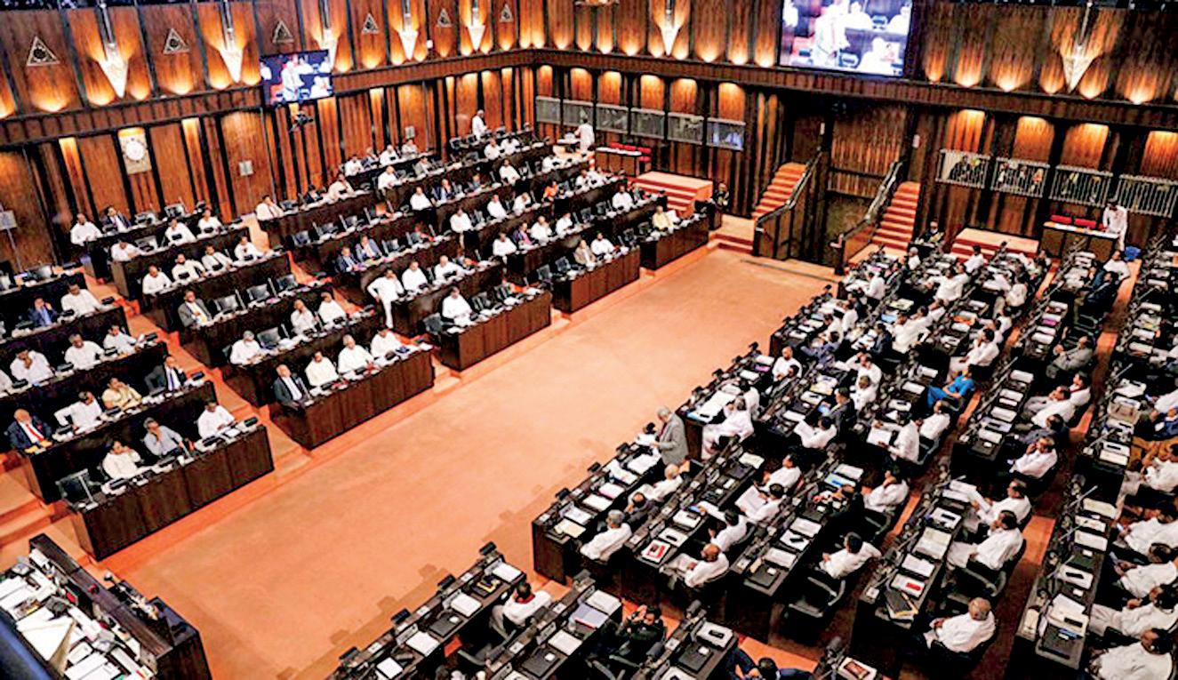 How are legislators expected to maintain their households?