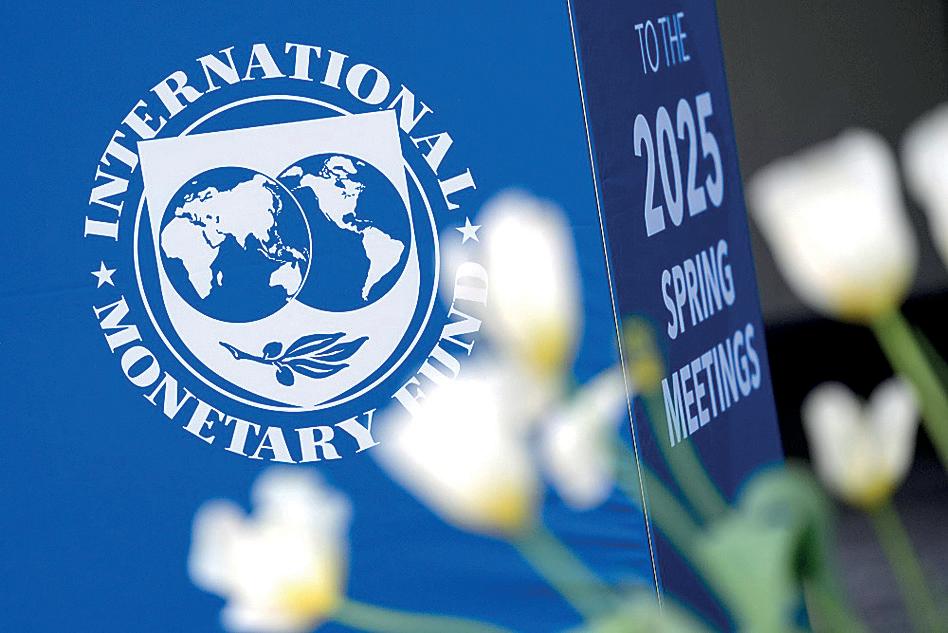 IMF closely engaged with SL on tariff hike
