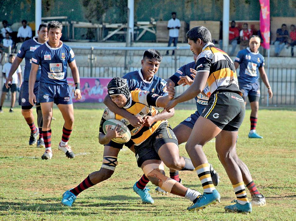 KINGSWOOD MADE TO FIGHT FOR WIN OVER MAHANAMA