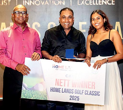 Mahela now top hit among golfers