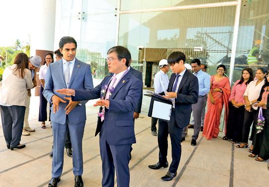 Japanese envoy visits Colombo Int'l Airport Hotel Project