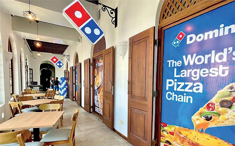 Domino's Sri Lanka opens latest outlet at Independence Arcade