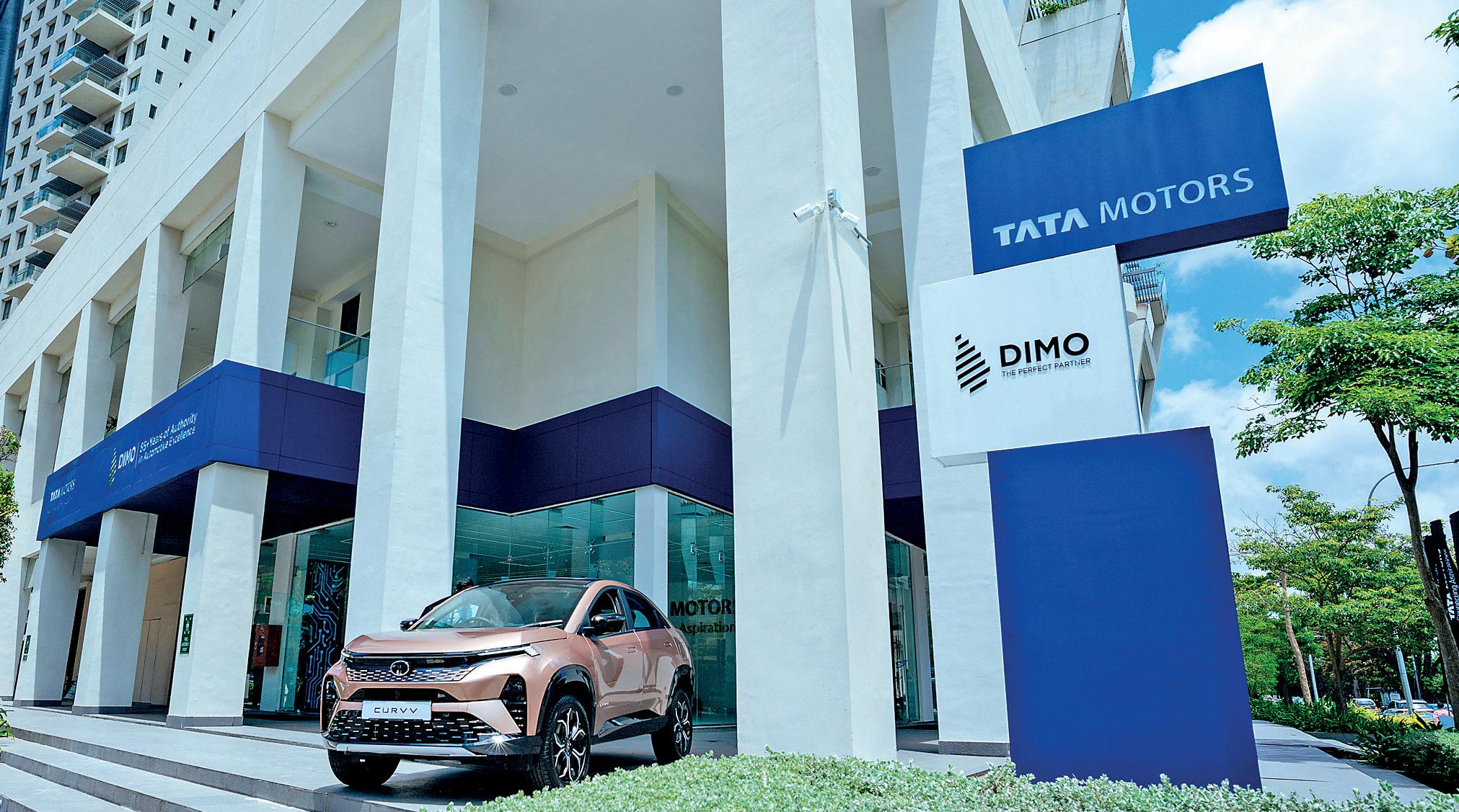 DIMO Expands Tata Passenger Vehicle Showroom Network to Elevate Customer Experience