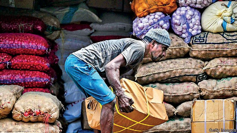 Colombo prices rise 1.2% in August, ending 11 months of deflation