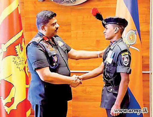 Soldier honoured for saving lives in Ella bus tragedy