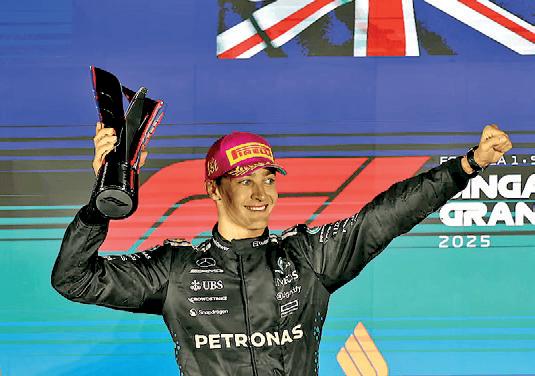 Russell wins Singapore GP, McLaren seal constructors' title