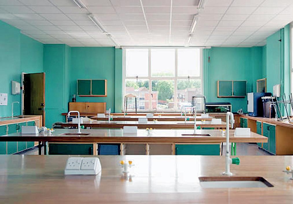 SEVEN STUDENTS HOSPITALISED AFTER TASTING CHEMICAL SUBSTANCE IN SCIENCE LAB