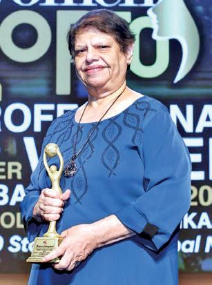 Abans Group Director Dr. Saroshi Dubash honoured with Visionary Leadership Award