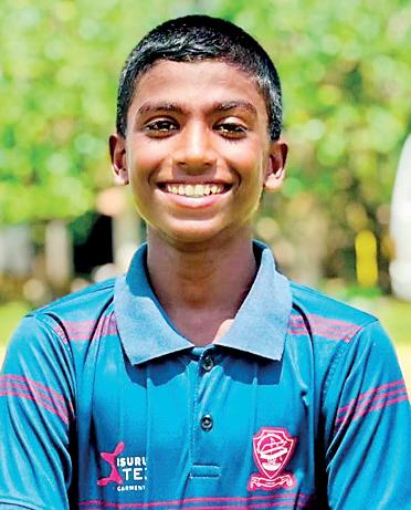 Devapathiraja boy bags 12 scalps