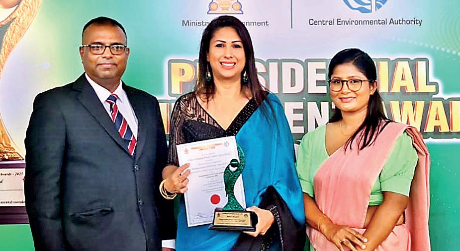 St. Regis Packaging wins Presidential Environment Award