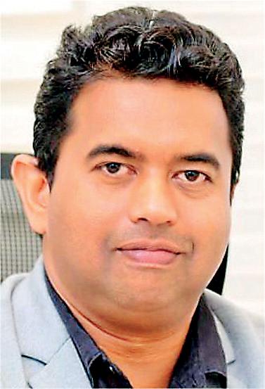 Shan Meemanage receives Fellowship from CIM, UK