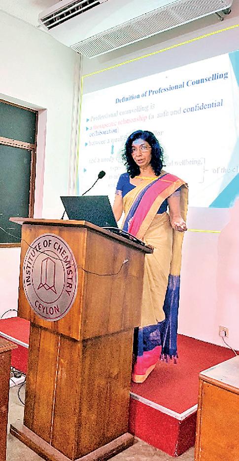 IChemC hosts guest lecture