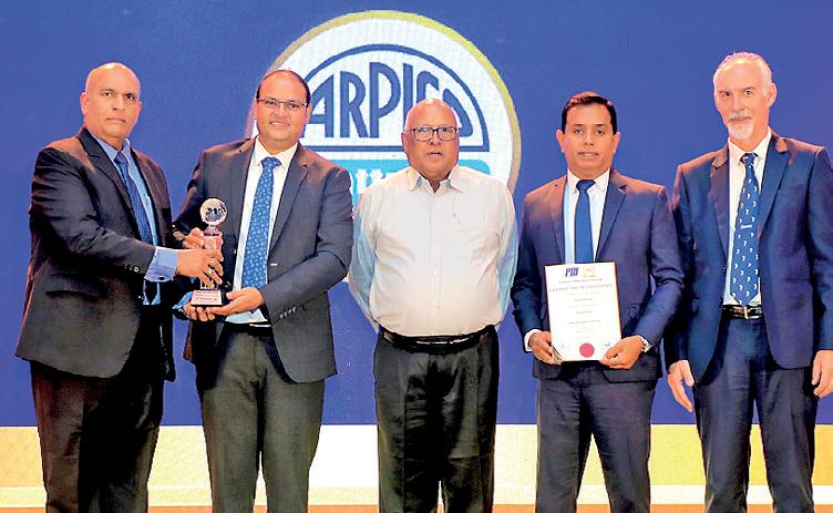 Arpico NextGen mattress gains recognition for innovation at PRISL Industry Awards 2025