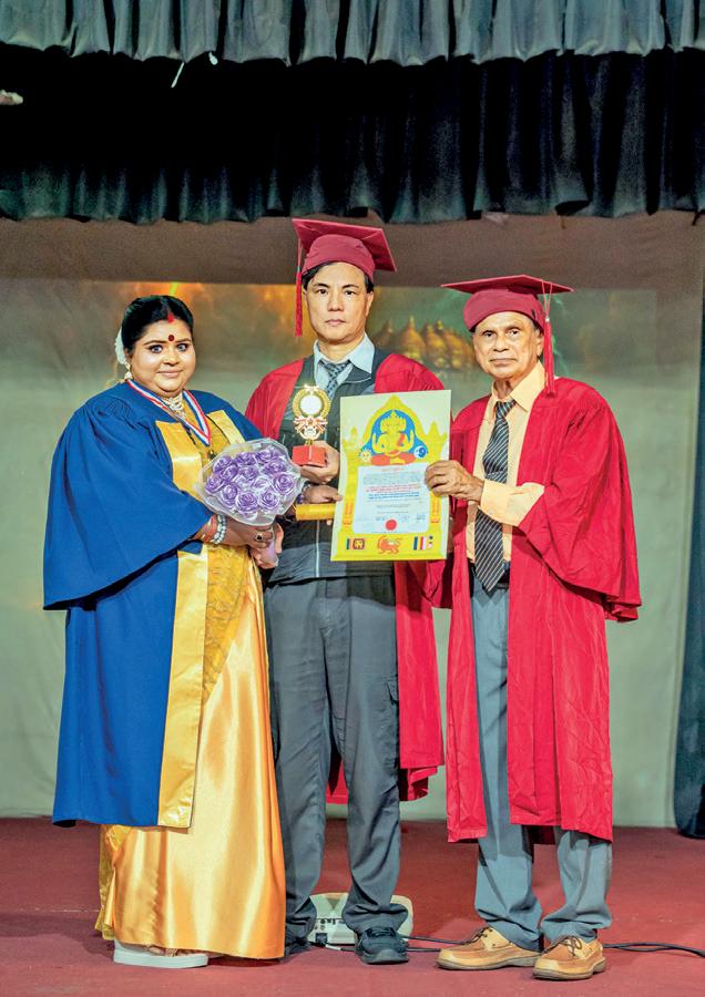 Sri Rawana Buddhist Foundation honours service to nation