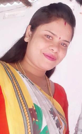 மனைவியின் தலையுடன் சரணடைந்த கணவன்
